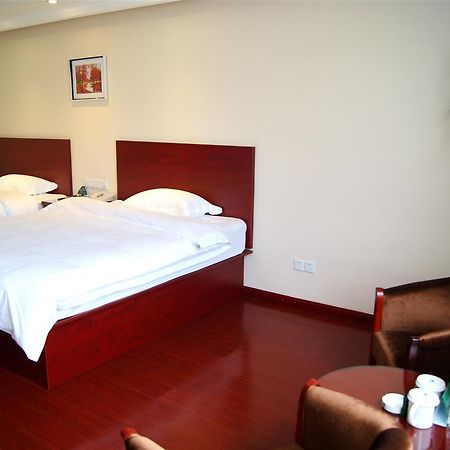 Greentree Inn Anhui Hefei Mengcheng Road Beierhuan Express Hotel מראה חיצוני תמונה